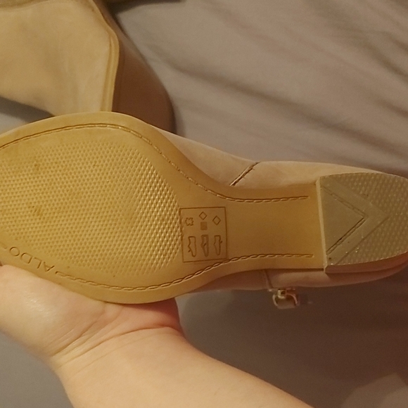 COPY - Aldo heeled booties - Picture 2 of 7